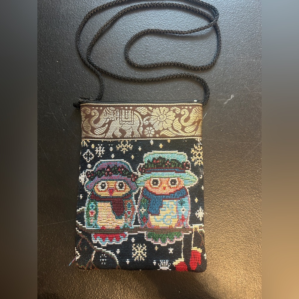 Unbranded Crossbody Purse Owls and Elephants Handbag Black Brown  7" x 5.5".